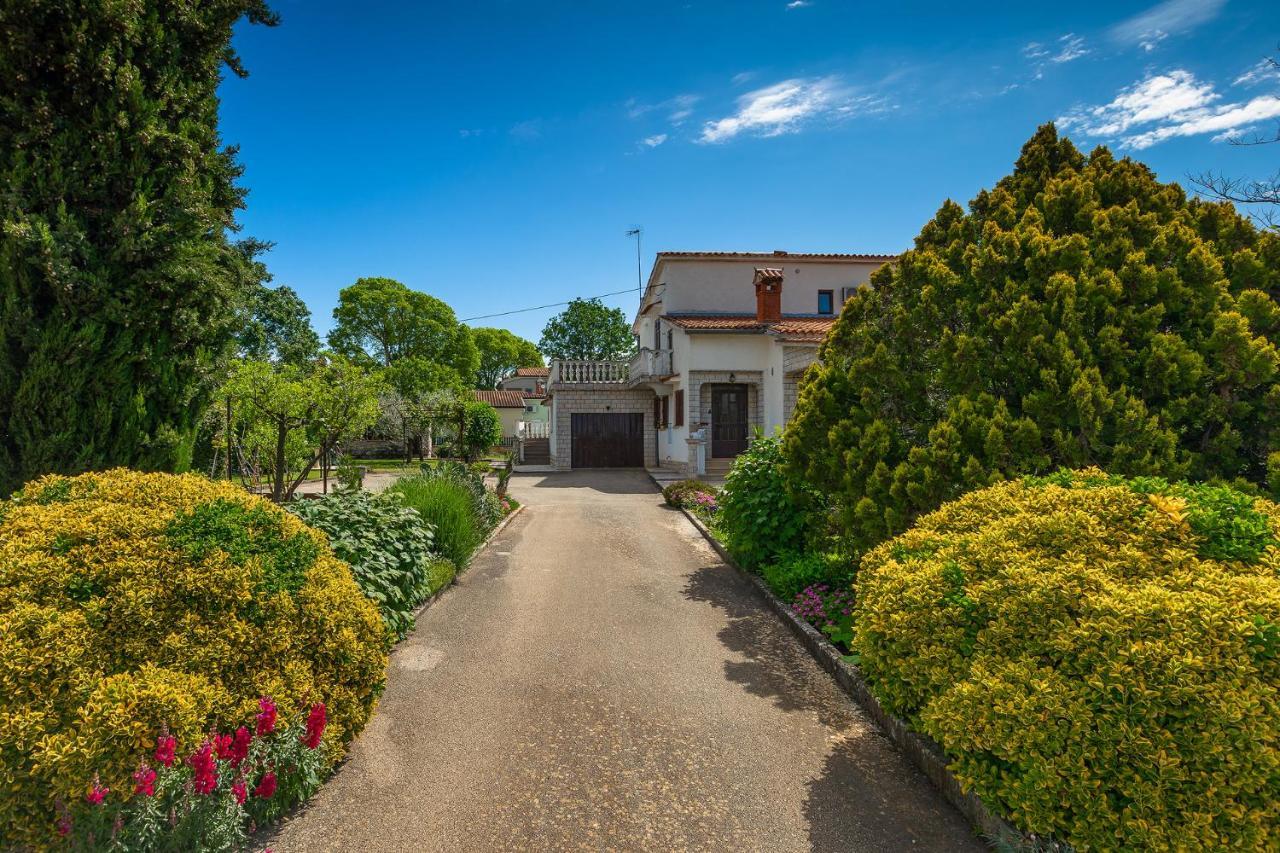 Apartmani Martina Poreč Buitenkant foto