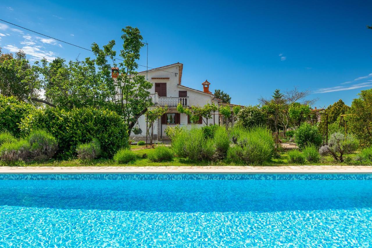Apartmani Martina Poreč Buitenkant foto