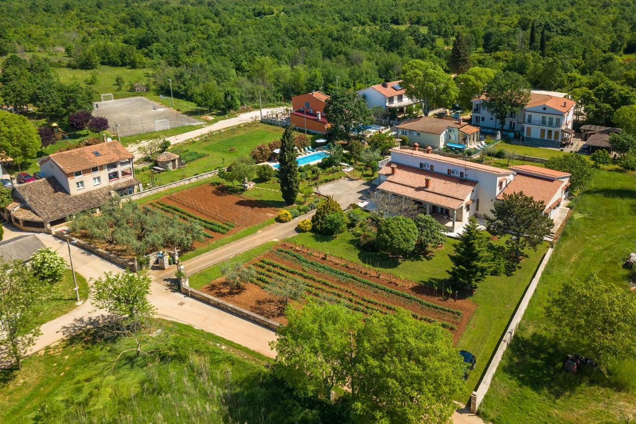 Apartmani Martina Poreč Buitenkant foto