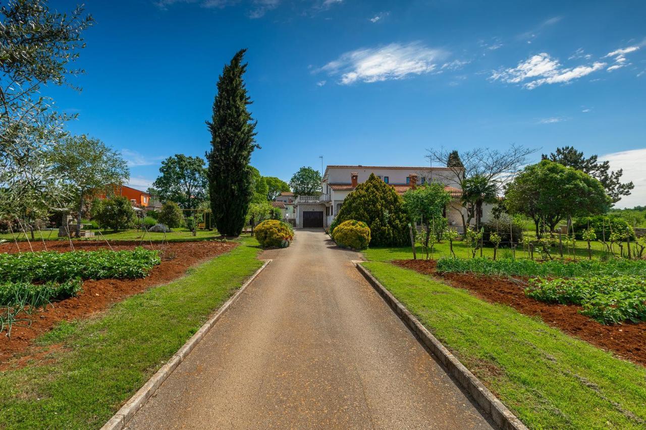 Apartmani Martina Poreč Buitenkant foto