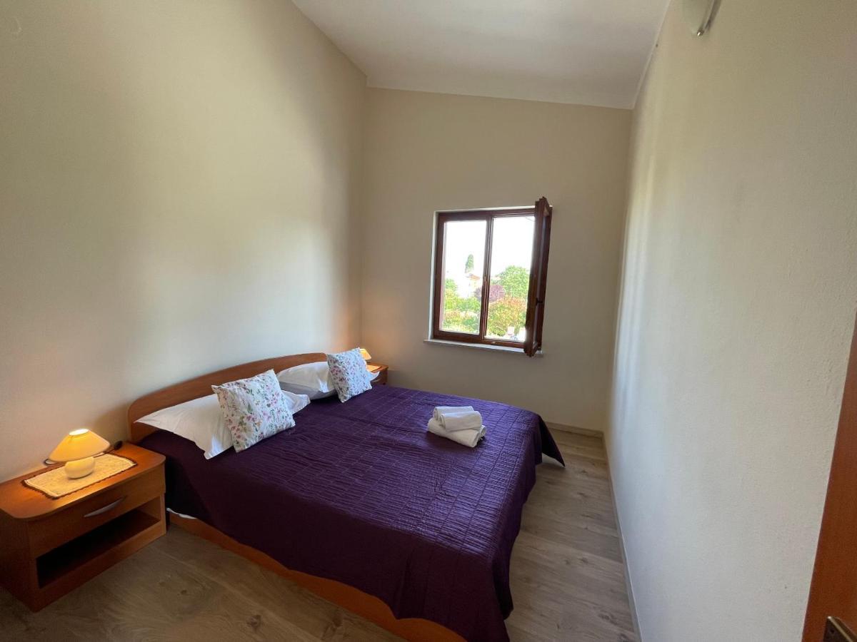 Apartmani Martina Poreč Buitenkant foto