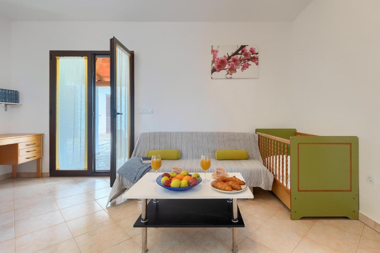 Apartmani Martina Poreč Buitenkant foto
