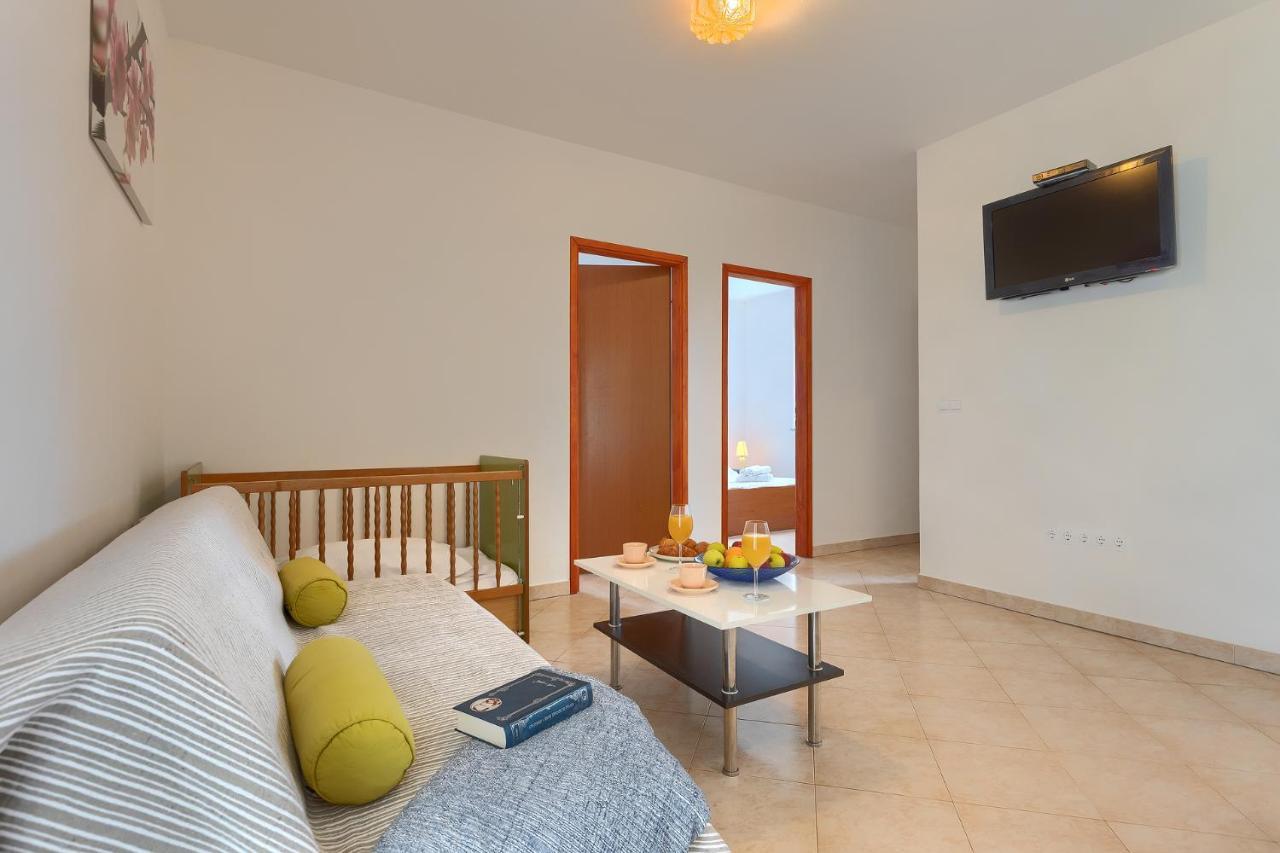 Apartmani Martina Poreč Buitenkant foto