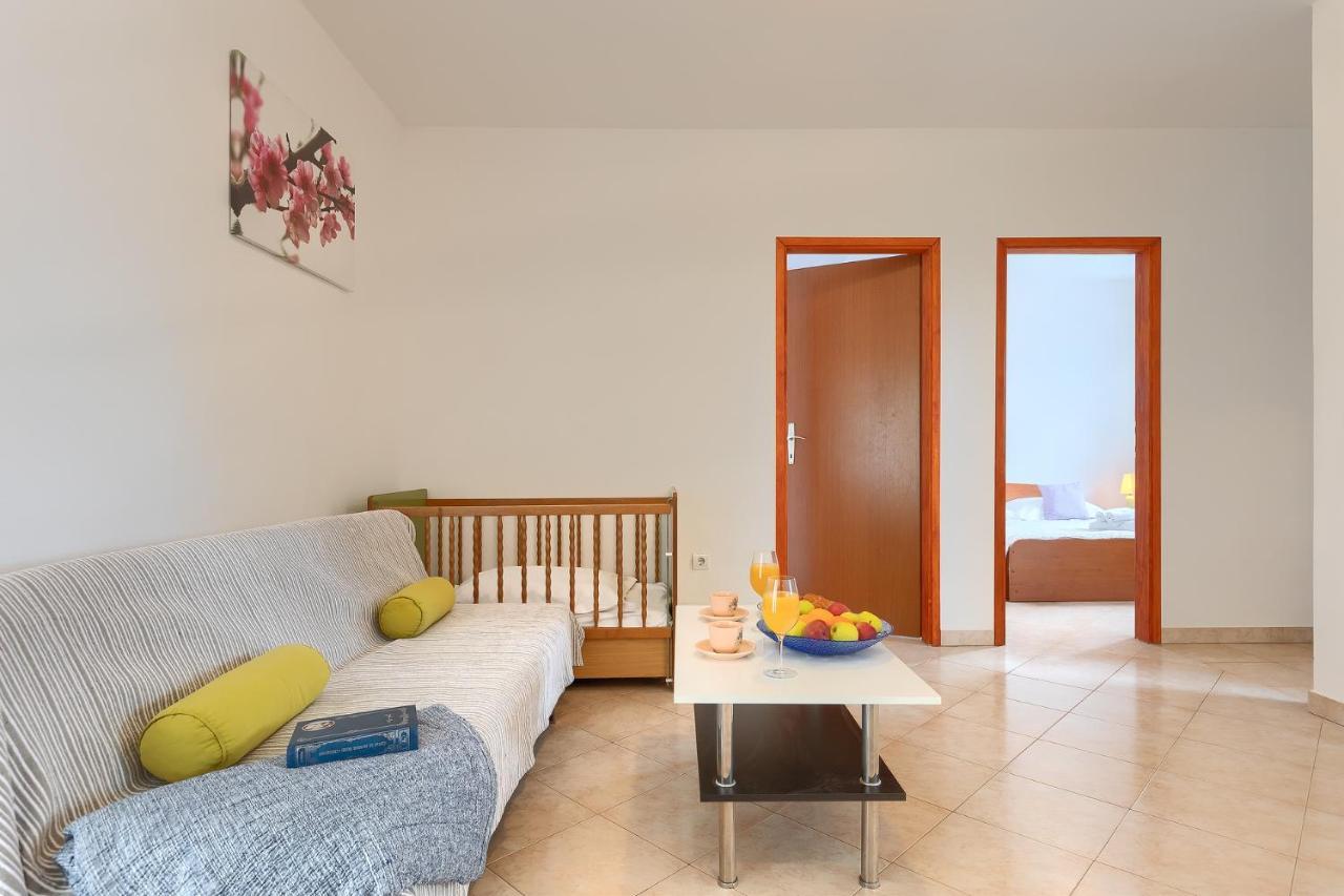 Apartmani Martina Poreč Buitenkant foto
